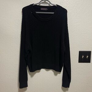 Dress Tells Black Cable Knit Crewneck Peek a Boo Opening Sweater Size Medium